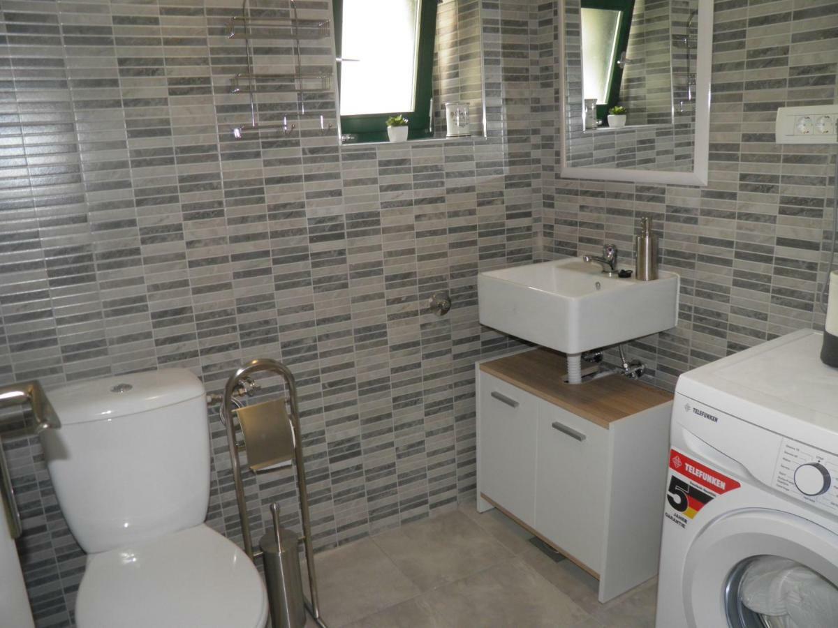 Apartment Dorothy Kaštela Esterno foto